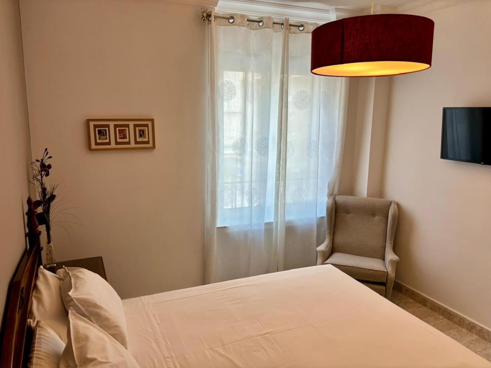 מדריד Hostal Barrera מראה חיצוני תמונה