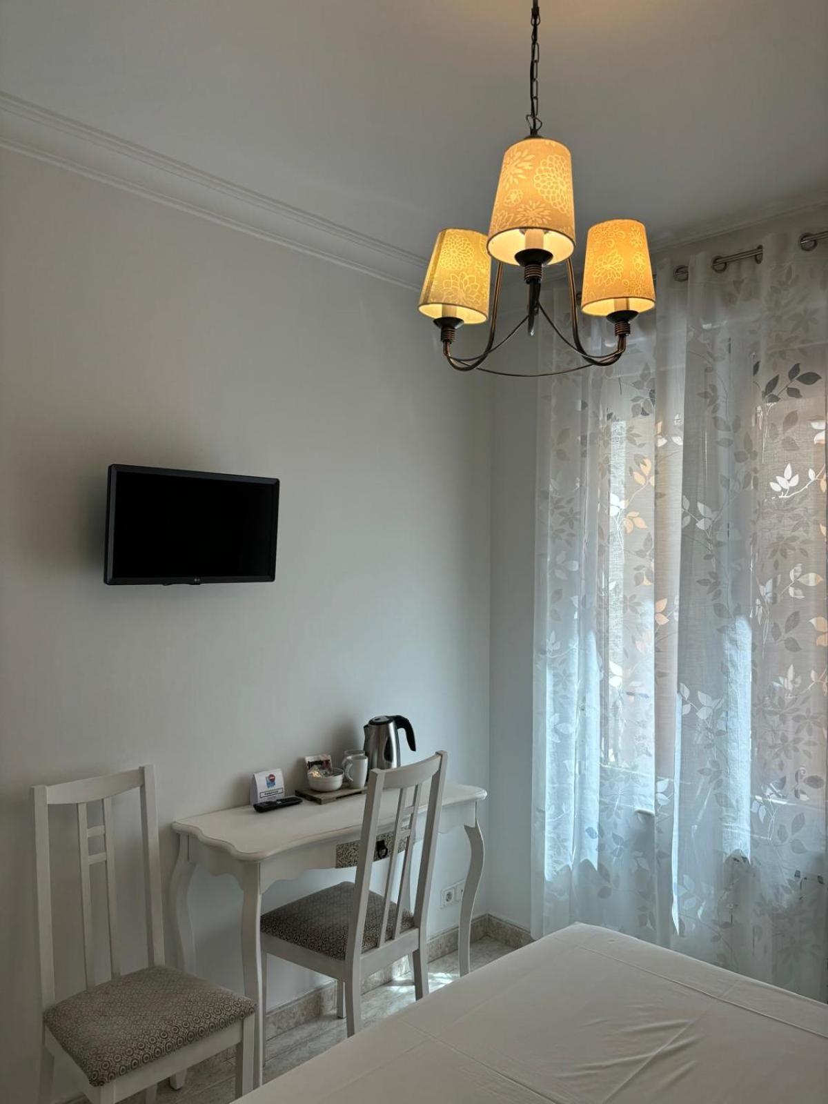 מדריד Hostal Barrera מראה חיצוני תמונה