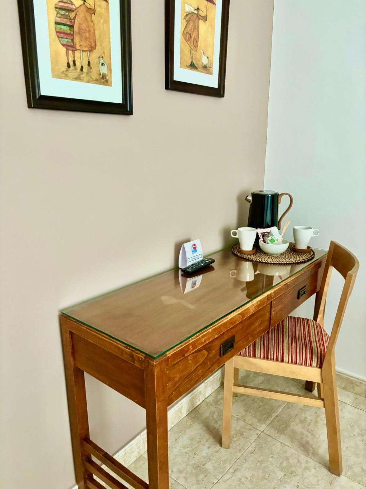 מדריד Hostal Barrera מראה חיצוני תמונה