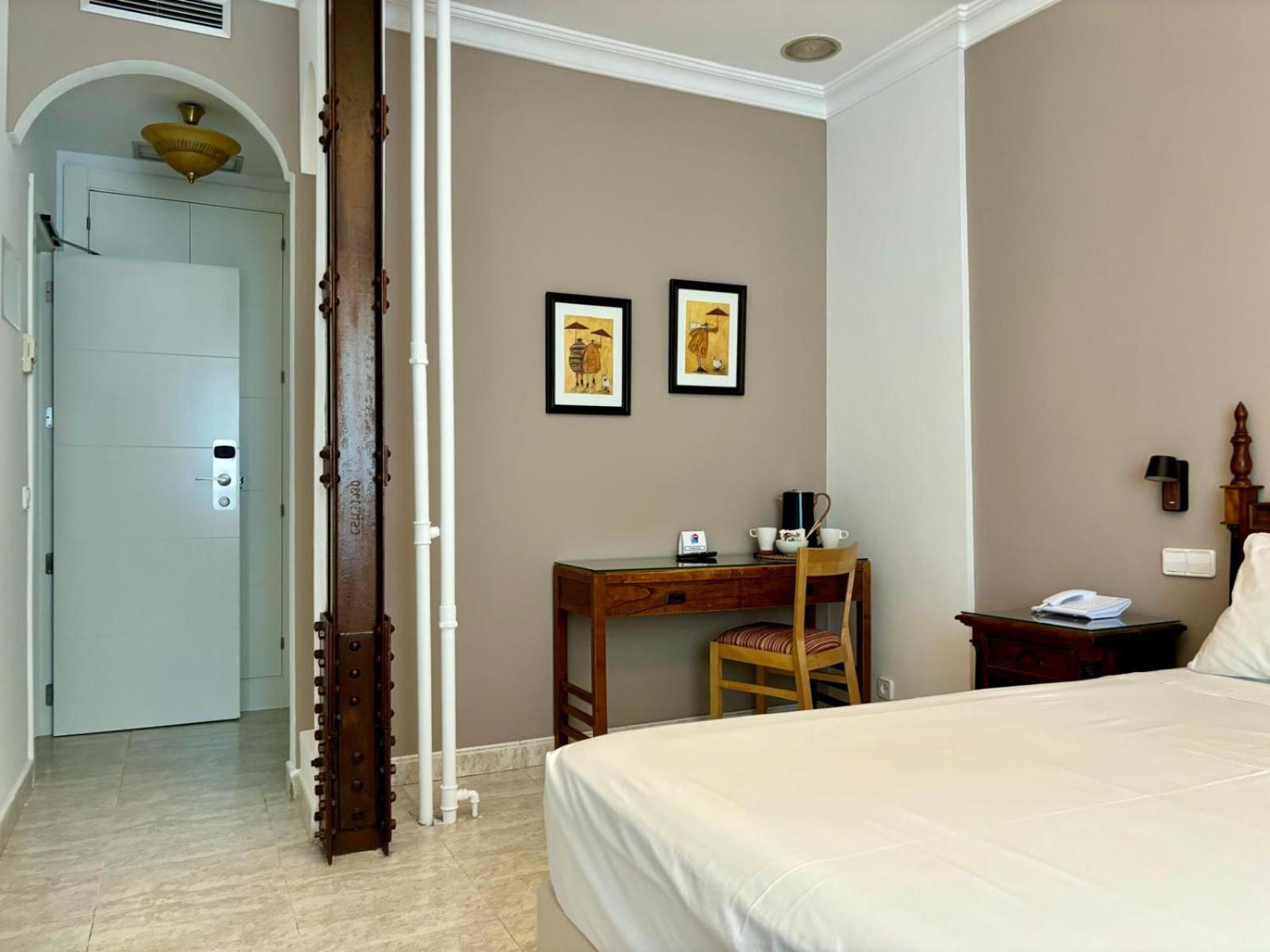 מדריד Hostal Barrera מראה חיצוני תמונה